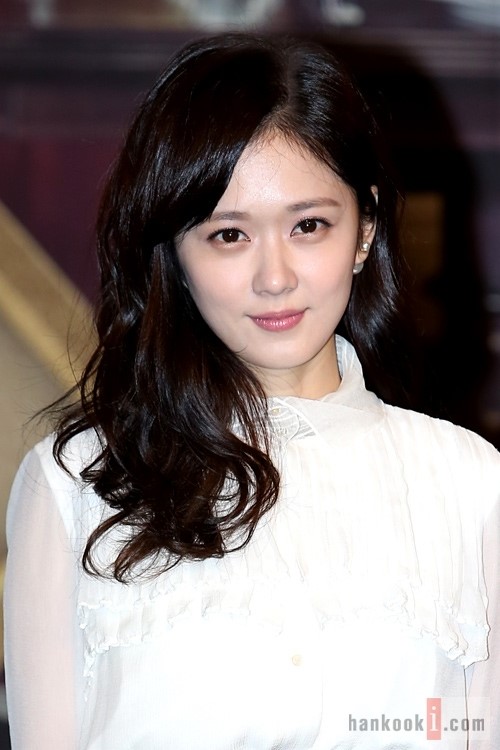 장나라, 웨이브 헤어로 사랑스럽게