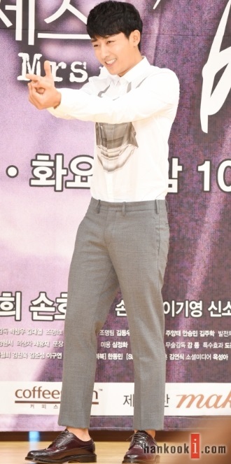 미세스캅 손호준, 유연석과 집착하는 사이? 커피 배달까지… 흐뭇