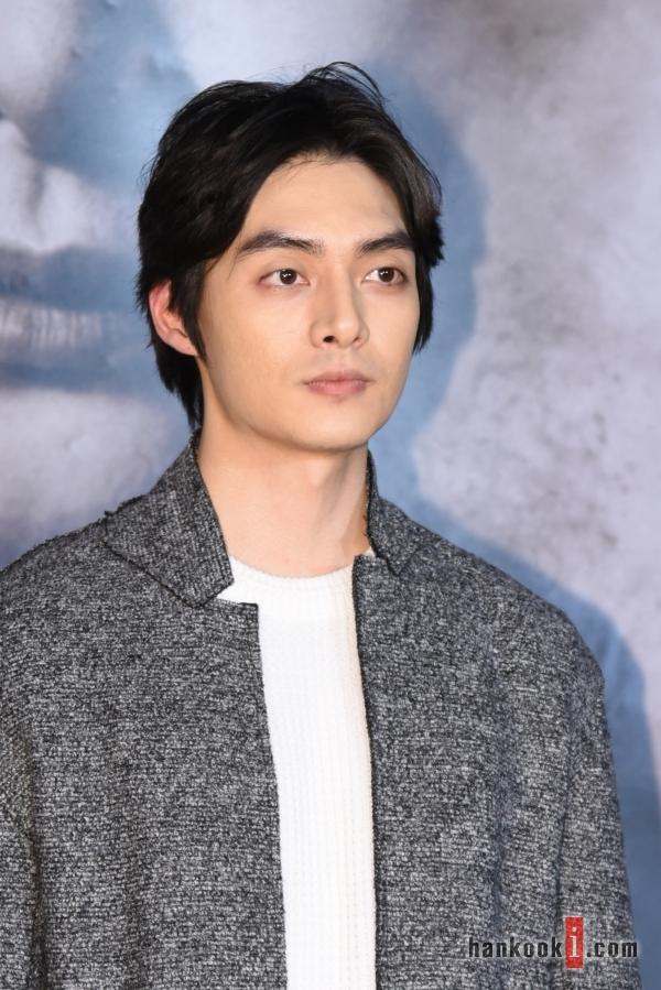 김준 훤칠한 외모
