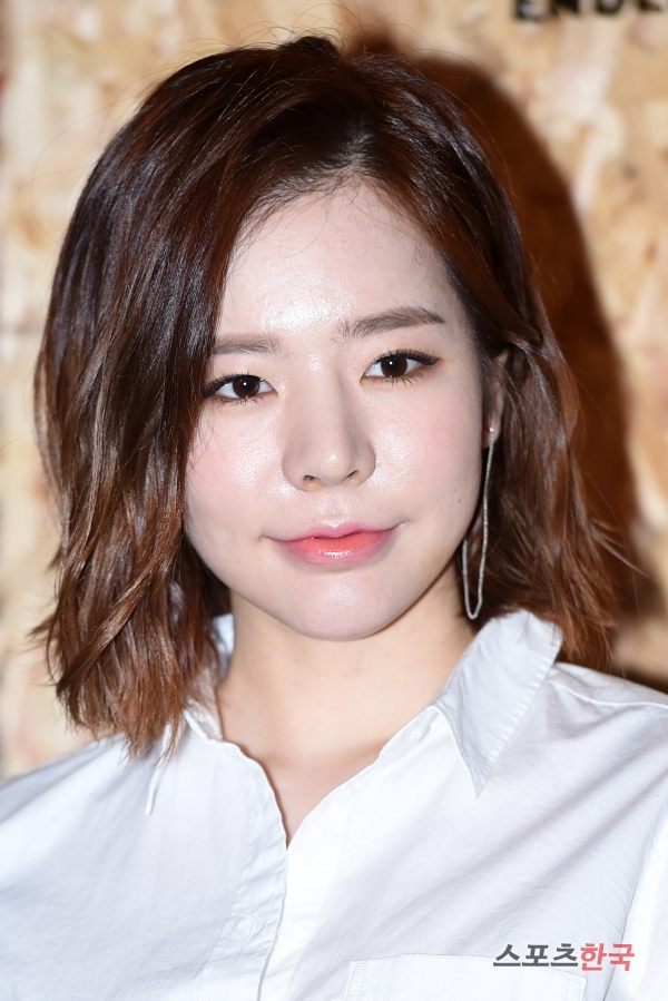 써니, 초근접 촬영에도 결점 없는 피부