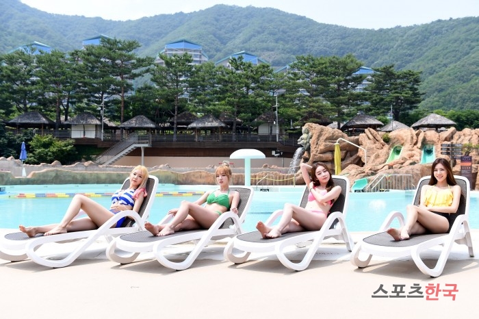 썬텐 즐기는 스텔라