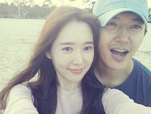  윤상현♥ 메이비, 셋째 임신…배우·가수 부부 다둥이 가족 돼 