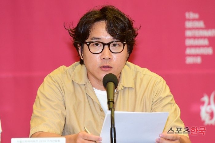  심사평 전하는 김교석 TV칼럼니스트 