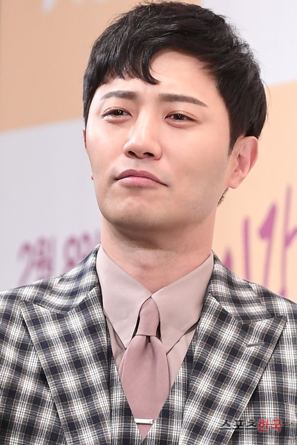 진구, 패기 넘치는 파이팅 (리갈하이 제작발표회) 