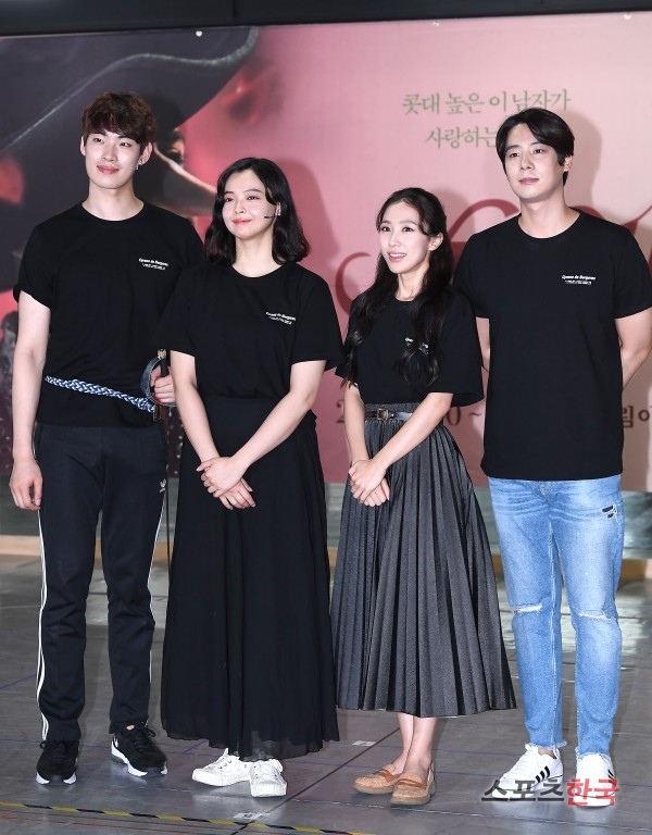  김용한·나하나·박지연·송원근, 록산과 크리스티앙 
