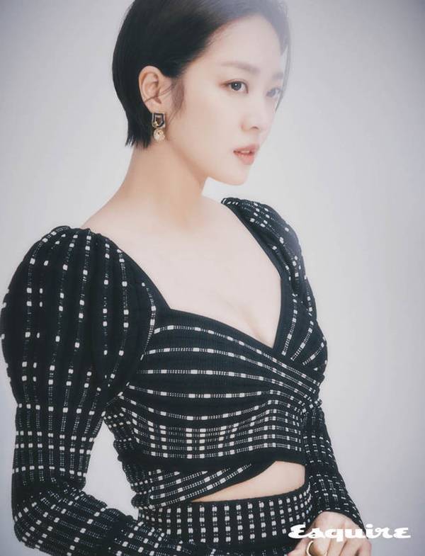 조보아, 숏컷까지 완벽 소화 4개월 째 군복 입어…말투도 다나까 됐다