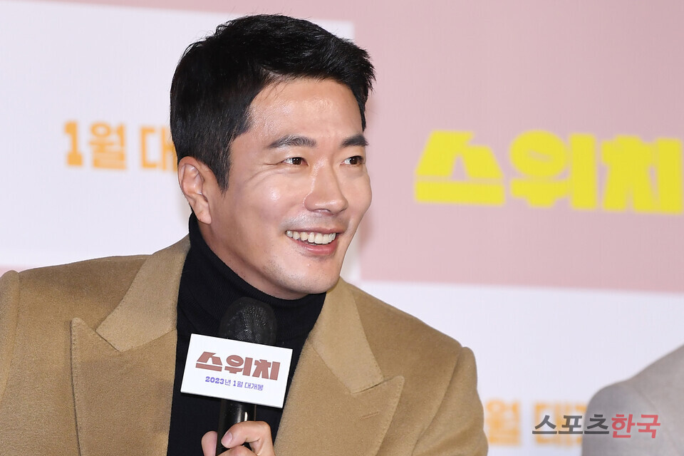 권상우, 훈훈한 미소
