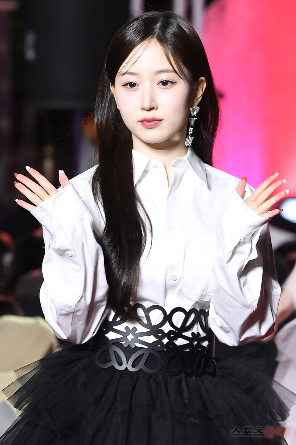 엔믹스 해원, 우윳빛 미모