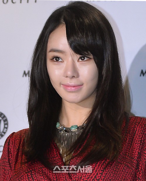 [SS포토] 서울패션위크, 서우 고양이를 보는 듯… 도도한 눈빛