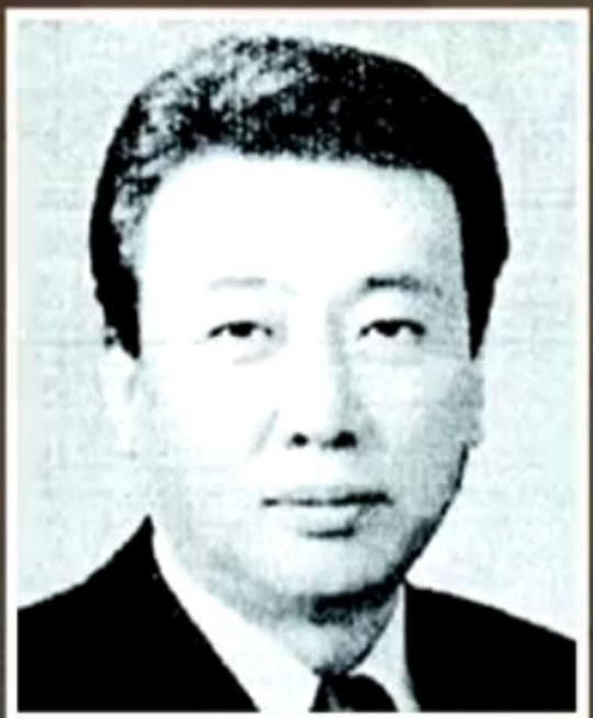 비선 실세 정윤회,  KAL 보안 승무원 출신