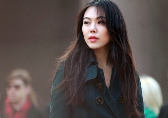 김민희 ‘브리티시 메이크업’ 따라잡기