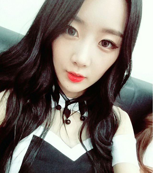 수빈, 원색적 미모…이렇게 예쁜 얼굴 봤니?