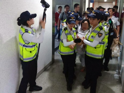 지역개발 반대 시민 용인시장실 방화 시도하다 연행