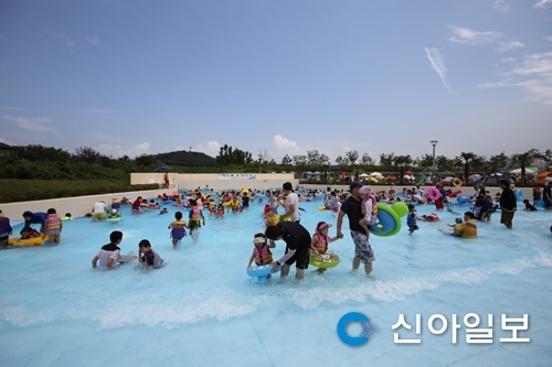 무안 회산백련지 야외 물놀이장 개장 준비 순조