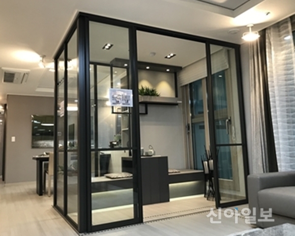 세종 한신더휴 리저브, 다용도 라이트박스로 실용성↑