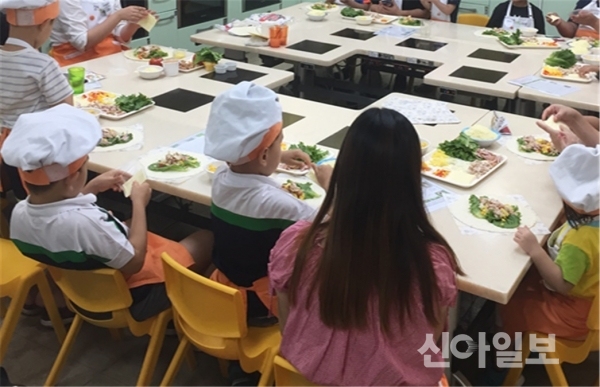강동구 골고루 먹어요 요리쿡(Cook) 조리쿡(Cook)