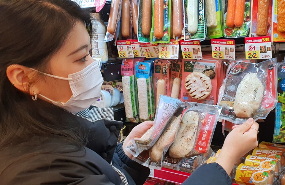 이마트24 작심삼일에 하루 더!…2+2 할인 이벤트