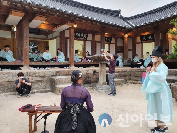GKL사회공헌재단 ‘경주최부자댁 과객 체험’ 프로그램 운영