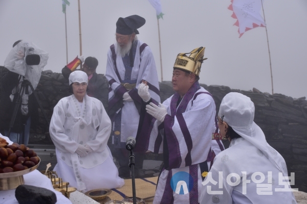 태백문화원, 내달 3일 태백산 천제단서 천제봉행 거행