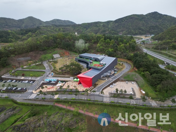영월관광센터, 10월까지 관광객 편의 위해 야간 연장 운영