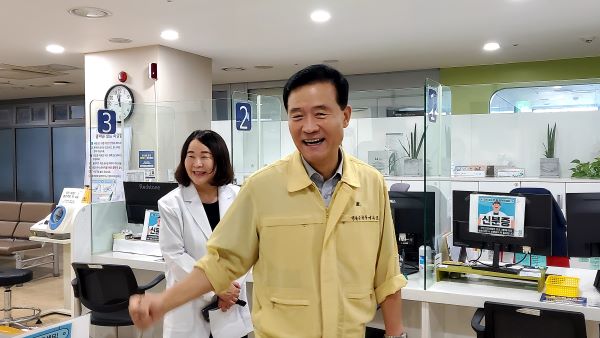 이승로 성북구청장, 추석 연휴 반납하고 응급진료 현장 점검