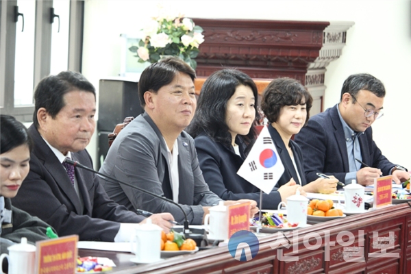 강원특별자치도교육청, 빈푹성교육훈련청과 해외 우수 유학생 유치 협약