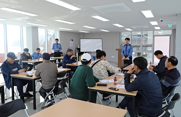 창원해경, 봄 행락철 다중이용선박 안전관리 강화
