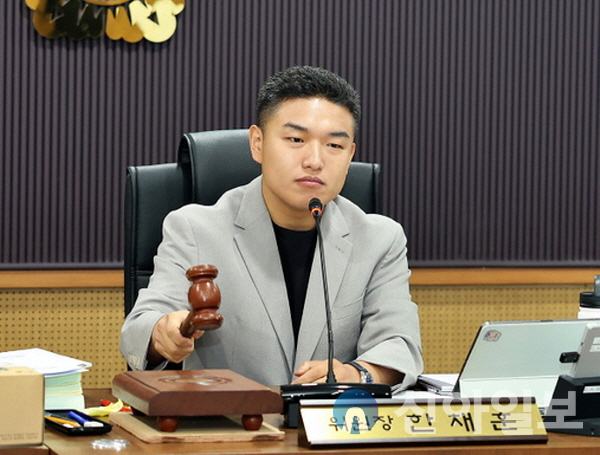 “시민 눈 가리나”… 의왕시장, 백운밸리 조사특위에 또 ‘거부권’