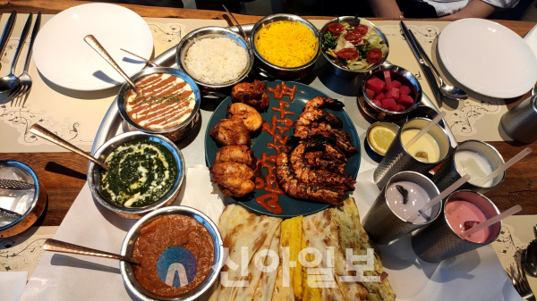 [강동완의 탐방] 대구 수성구 인도 레스토랑 ‘푸나왈라’, 정통 커리와 탄두리의 진수 선보여
