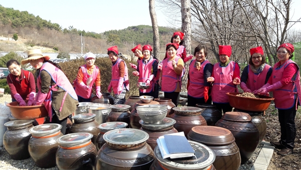 엄마 손맛 깃든 사랑의 장 담가요~