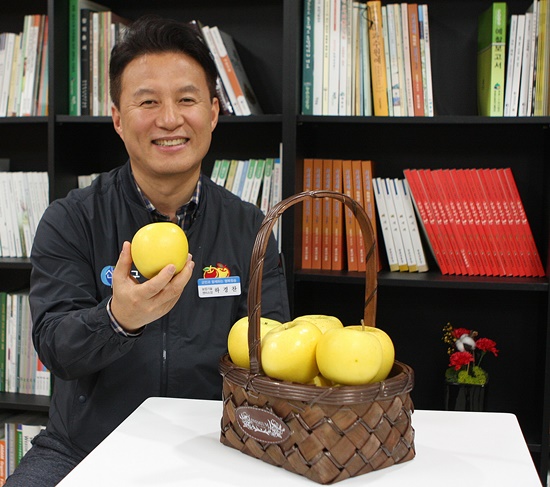 황금사과연구소 설립해 시장 선점한다