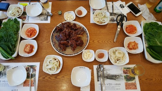 [후지니의 전국 팔도 맛집 탐방(25) 돼지갈비 전문 광주 나정상회] 숯불 맛과 조림같은 진한 양념 맛이 특색