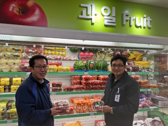 [인터뷰] 이원일 농협하나로마트 수서점 점장 “설 선물 113.7% 초과 달성 비결은요”