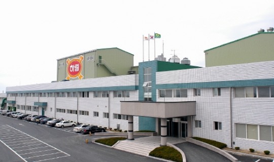 [글로벌-Biz 24]하림, 美 닭 발골공장 큰 산 넘었다…공청회 통과
