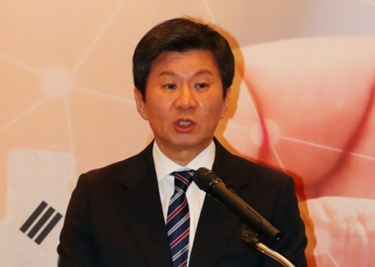 정몽규 HDC회장, 아시아나항공 타고 훨훨 날까