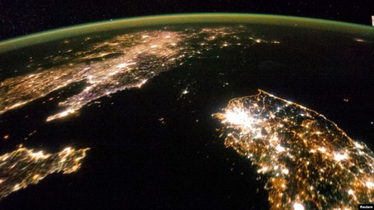 [글로벌-이슈 24]북한 인구 절반 이상 전기공급 없어...북한 밤은 칠흑