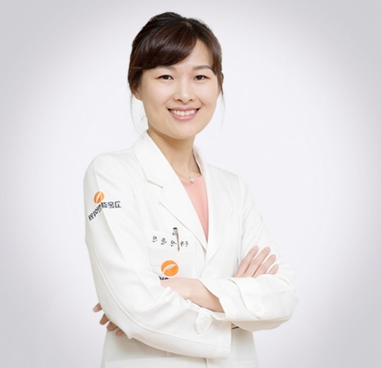 [건강 칼럼] 건조한 날씨에 심해진 아토피, 긁지 말고 원인 찾아서 치료해야