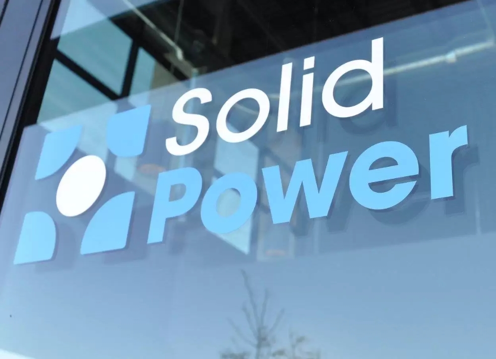 [초점] 포드·BMW, EV 전고체 배터리 테스트 단계 진입