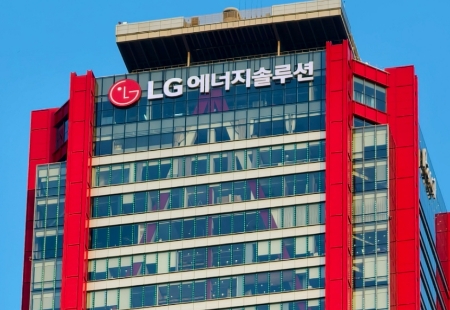 LG엔솔, 美 자율주행로봇 기업 베어로보틱스에 원통형 배터리 공급
