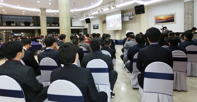 “국제종합기계 새롭게 도약하는 한해 만들 터”