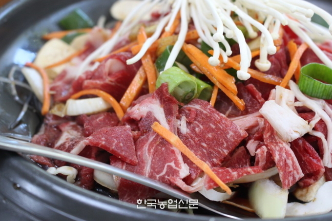 문경새재 맛집여행, 가성비 좋은 한우쌈밥 名家 백두산가든   