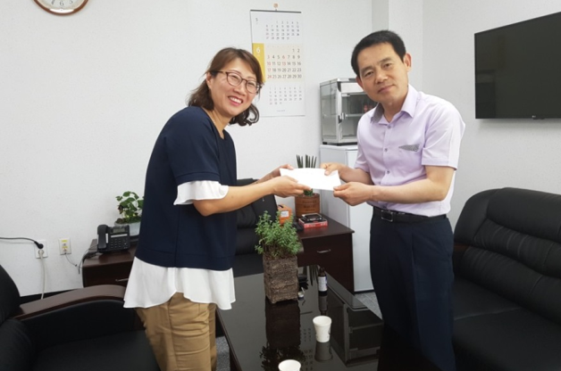 김제 원광어린이집, 바자회수익금 신풍동행정복지센터 기탁