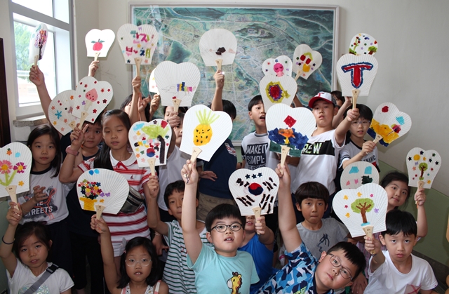 전주한지 제작 전주지도 초등학교 보급
