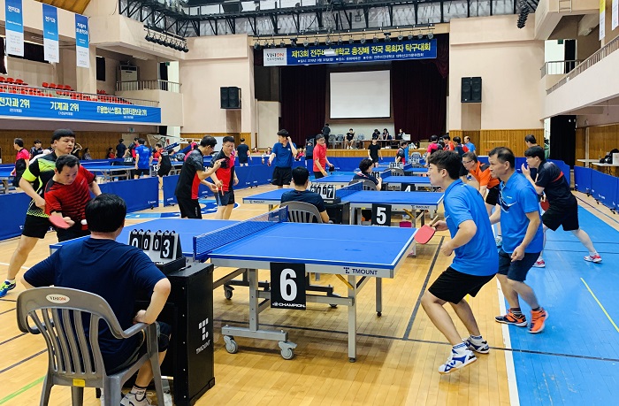 전주비전대 총장배 전국 목회자탁구대회 성황
