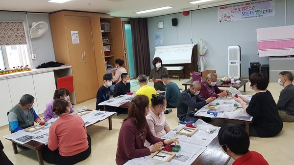 정읍시보건소, 장애인 생활시설 원예치료교실 호응