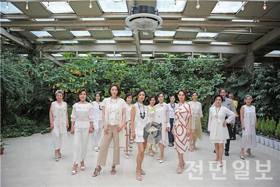 파파나나, 제1회 코리아 런웨이 패션위크 성료