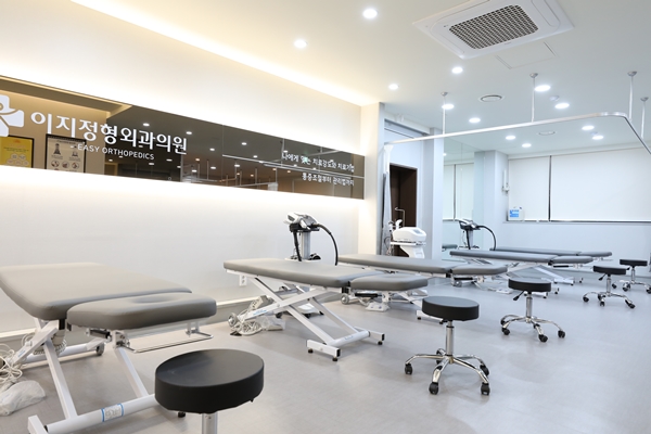 [칼럼] 신체 불균형으로 인한 통증, 정형외과 도수치료로 개선