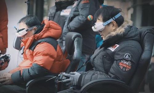 공중에서 펼쳐지는 짜릿한 드론 레이싱, 한국드론레이싱협회 송근목 선수 [시선 인터뷰]
