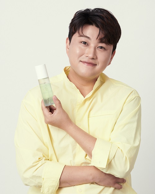 [브랜드이슈] 김호중 미스트 옵스킨, 송년감사 할인행사 실시