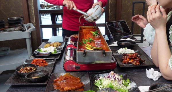 섬마을 운정이네, 상호명 변경 이벤트 진행